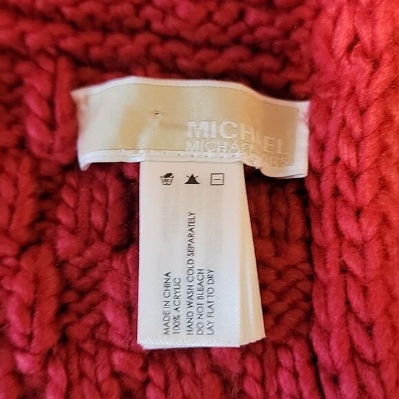 Michael Kors infinity scarf - Picture 8 of 8